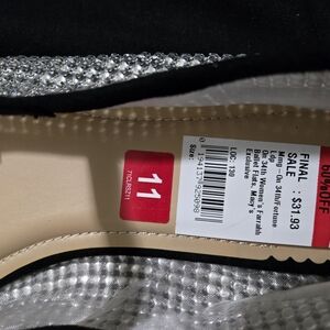 Elegant Black and Silver Flats